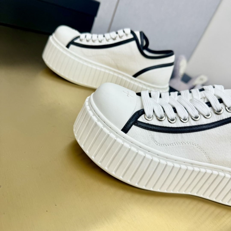 Fendi Sneakers